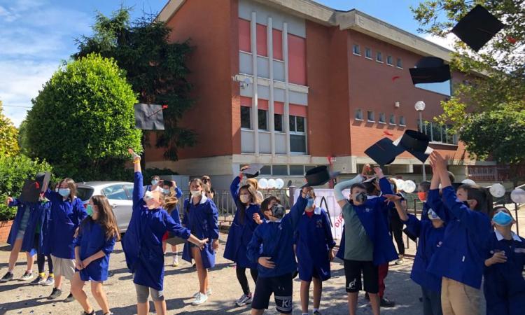 Macerata, ultimo giorno "speciale" per la classe 5°A della scuola Salvo D’Acquisto (FOTO)