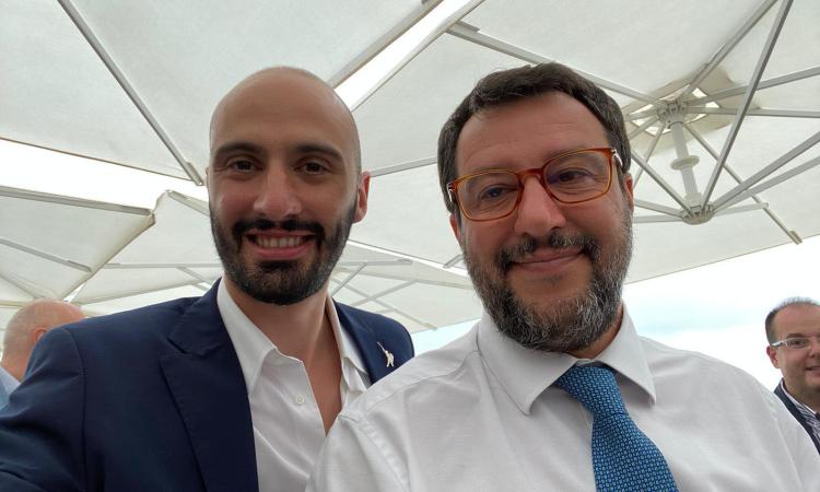 Regionali, Matteo Salvini sarà a Porto Recanati il 27 giugno: "Sono pronto a tornare all'Hotel House" Regionali, Matteo Salvini sarà a Porto Recanati il 27 giugno: "Sono pronto a tornare all'Hotel House"