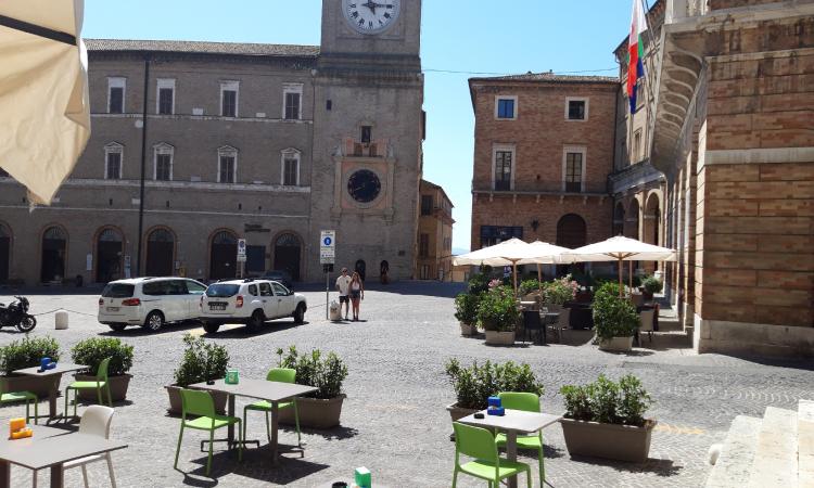 Macerata, i commercianti del centro al sindaco: "inutile pedonalizzare quando vie e piazze sono vuote"