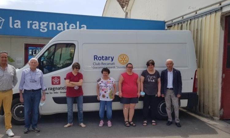 Recanati, Rotary e "La ragnatela" un binomio vincente: donato un mezzo di trasporto alla cooperativa