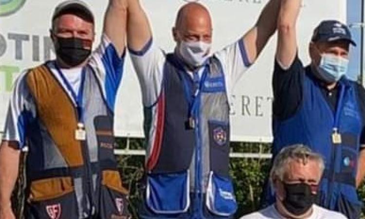 Tiro Fossa universale, il potentino Roberto Zallocco è vice campione italiano Tiro Fossa universale, il potentino Roberto Zallocco è vice campione italiano