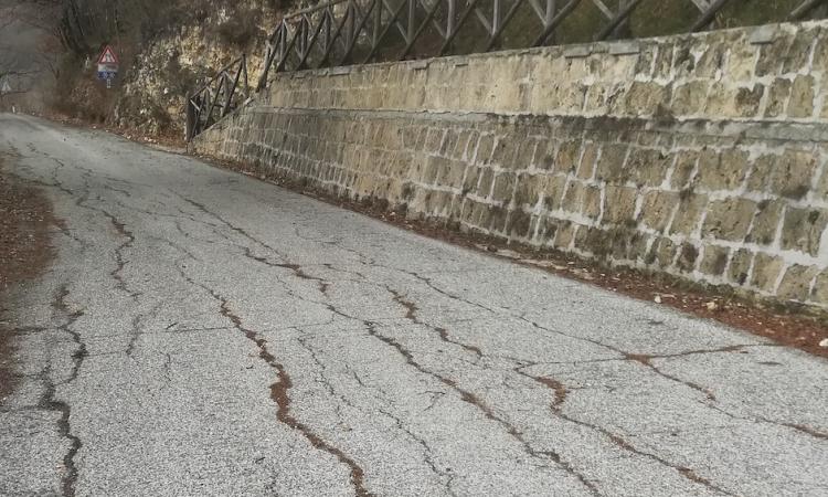 Partiti i lavori sulla provinciale 66 "Macereto": investimento da 450.000 euro Partiti i lavori sulla provinciale 66 "Macereto": investimento da 450.000 euro