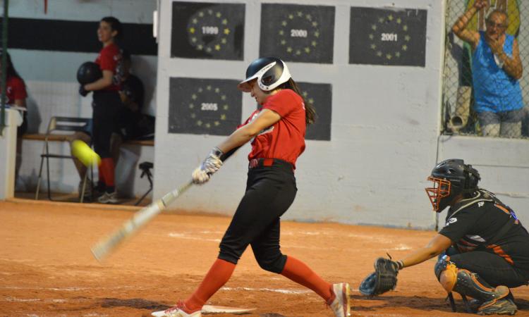 Doppia vittoria in Friuli e primato nel girone per il Macerata softball Doppia vittoria in Friuli e primato nel girone per il Macerata softball