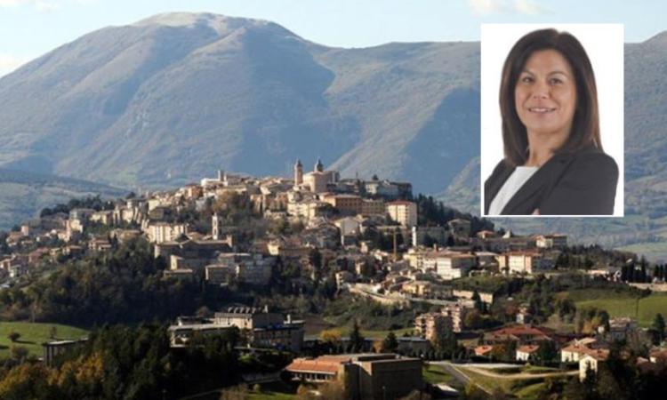 Camerino, Il Consiglio comunale vede rosso nel bilancio 2019. Jajani: "costretti a ripianare il debito" Camerino, Il Consiglio comunale vede rosso nel bilancio 2019. Jajani: "costretti a ripianare il debito"