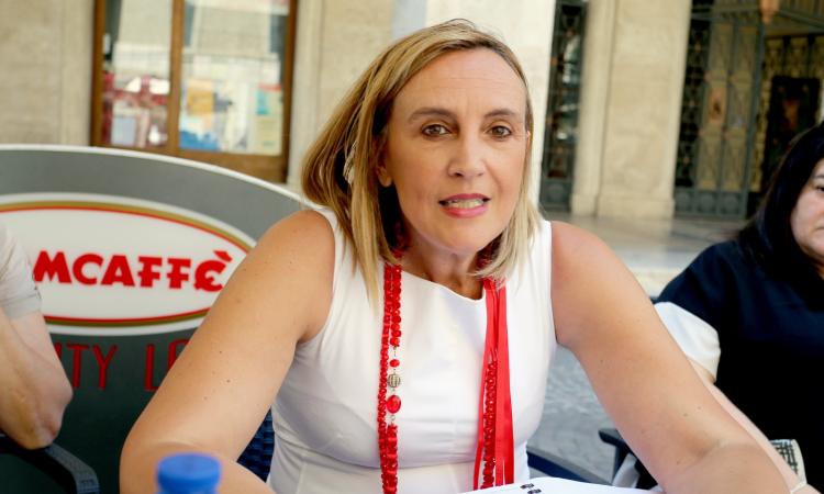Macerata, Deborah Pantana lancia il guanto: "Sfido Carancini alle Regionali al fianco di Acquaroli" Macerata, Deborah Pantana lancia il guanto: "Sfido Carancini alle Regionali al fianco di Acquaroli"