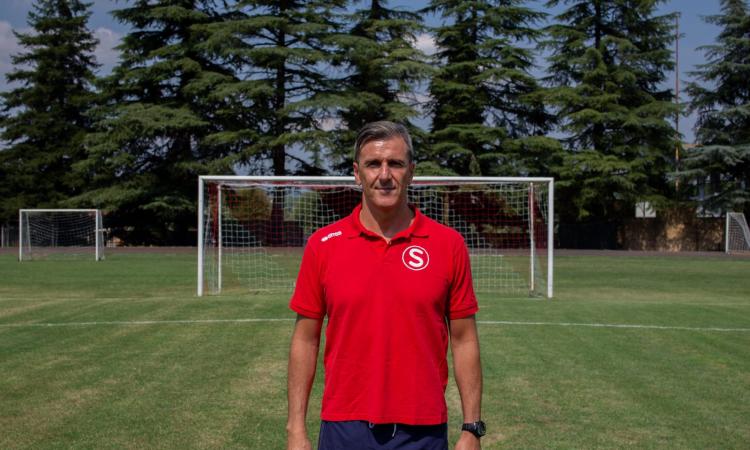 Il portiere Roberto Sorichetti si ritira a 51 anni: "È il momento giusto" Il portiere Roberto Sorichetti si ritira a 51 anni: "È il momento giusto"