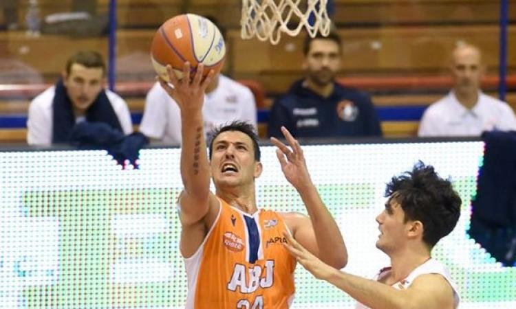 Colpo Virtus Civitanova: ingaggiata l'ala Riccardo Casagrande Colpo Virtus Civitanova: ingaggiata l'ala Riccardo Casagrande