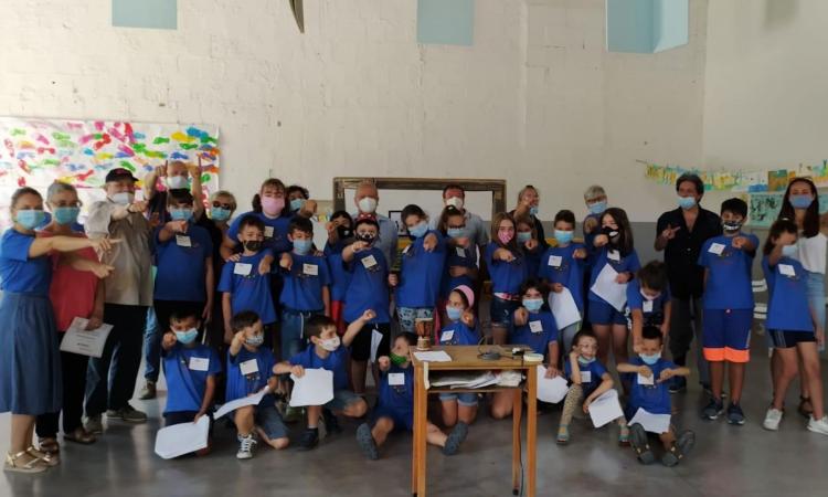 Tolentino, 31 baby giornalisti protagonisti del "Tg Riù" per un futuro più sostenibile (FOTO) Tolentino, 31 baby giornalisti protagonisti del "Tg Riù" per un futuro più sostenibile (FOTO)