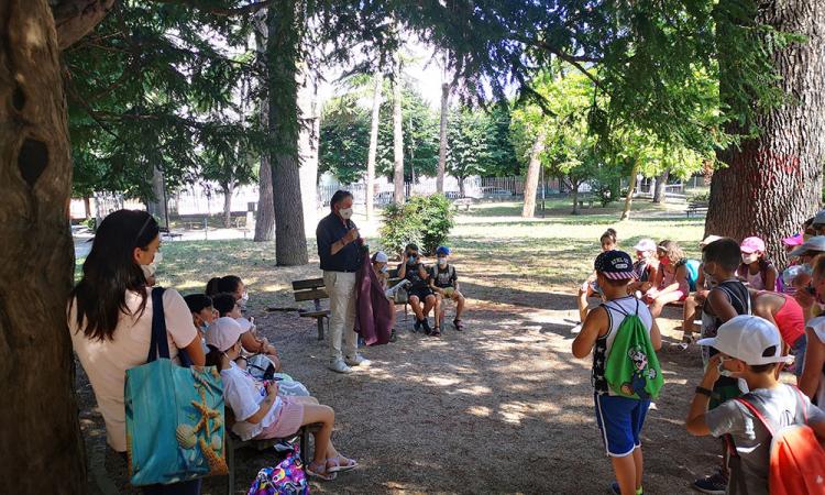 Tolentino, il sindaco in visita al Campus estivo: "Sarà replicato a settembre al Castello della Rancia"