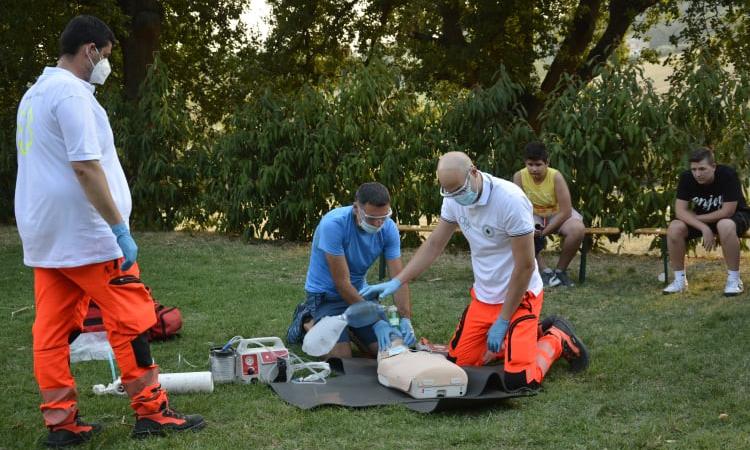 Montefano, "diario di un'emergenza": grande successo per la serata dedicata al volontariato Montefano, "diario di un'emergenza": grande successo per la serata dedicata al volontariato