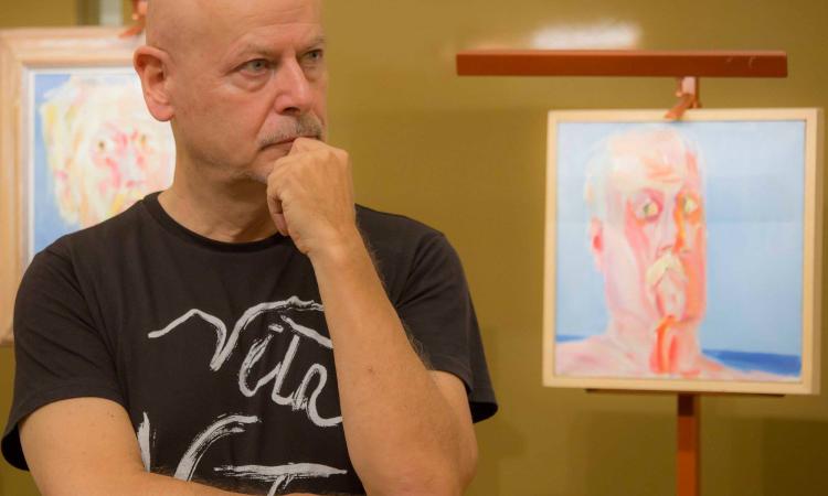 Civitanova, altri due giorni per ammirare le opere di Carlacchiani:domenica la chiusura Civitanova, altri due giorni per ammirare le opere di Carlacchiani:domenica la chiusura