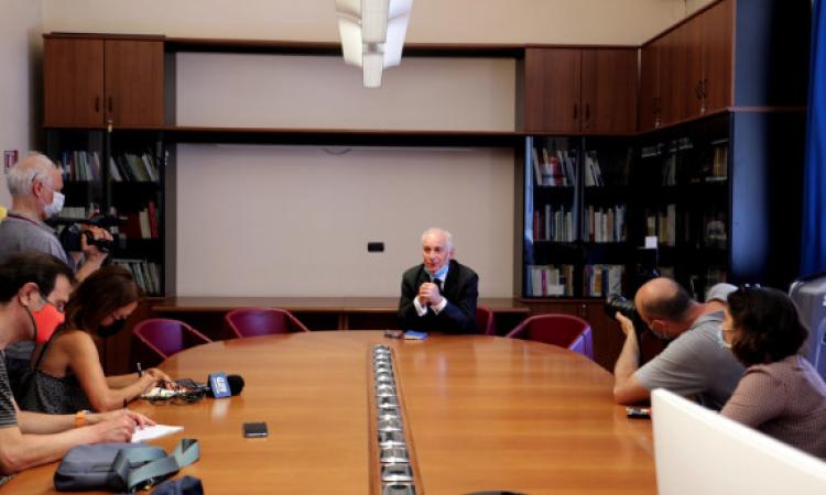 Il Prefetto incontra i sindaci di Macerata e Civitanova: "Valutare limitazioni nelle zone a rischio"