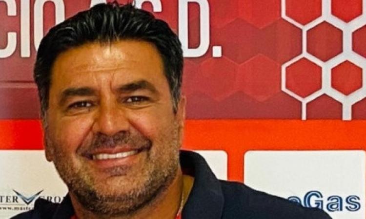 Sarnano, lo stadio comunale "Maurelli" ospita il triangolare di calcio amichevole Sarnano, lo stadio comunale "Maurelli" ospita il triangolare di calcio amichevole