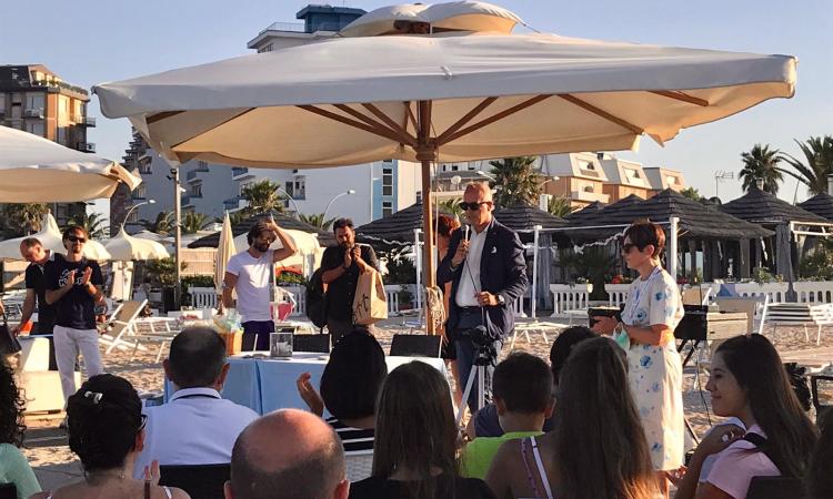 Civitanova, giovani e famiglia al centro dell'incontro con Simone Riccioni e Gigi De Palo