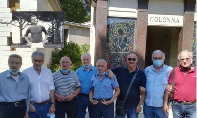 Maceratese, gli ex della Rata danno l'ultimo saluto al grande capitano Maurizio Mazzanti Maceratese, gli ex della Rata danno l'ultimo saluto al grande capitano Maurizio Mazzanti