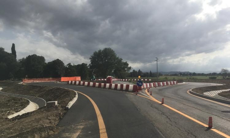 Nuova bretella sulla Provinciale 361 "Villa Potenza-Montecassiano": in fuzione la rotatoria Nuova bretella sulla Provinciale 361 "Villa Potenza-Montecassiano": in fuzione la rotatoria