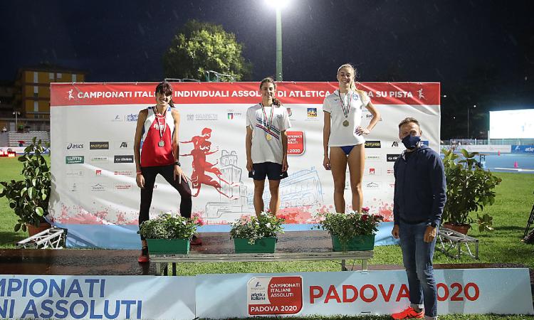 AVIS Macerata: Faloci si conferma campione italiano nel lancio del disco, Vandi argento negli 800 metri