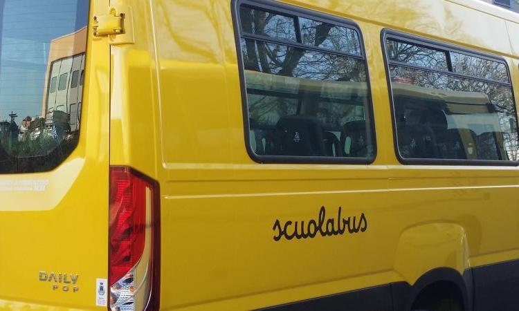 Scuolabus, obbligo di mascherina Ffp2 e green pass "rafforzato": cosa cambia dal 10 gennaio Scuolabus, obbligo di mascherina Ffp2 e green pass "rafforzato": cosa cambia dal 10 gennaio