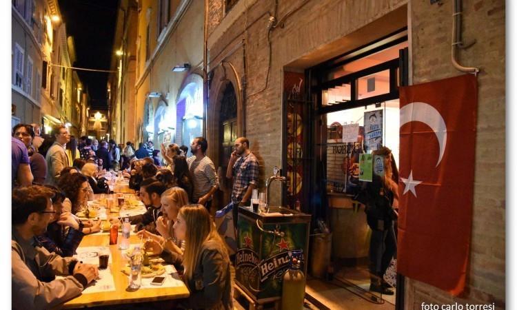 Macerata, il Covid ferma la Festa dell'Europa: appuntamento al 2021 Macerata, il Covid ferma la Festa dell'Europa: appuntamento al 2021