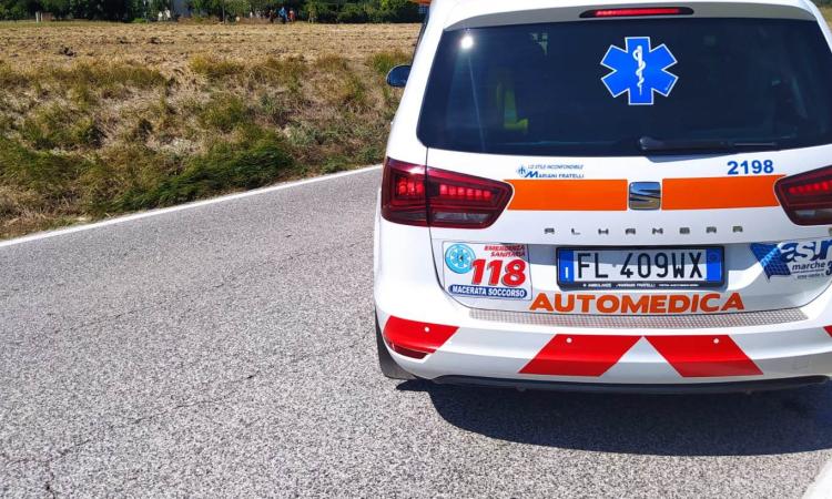 Macerata, all'esame di Stato con flebo e 118 al fianco: la storia a lieto fine di una maturanda