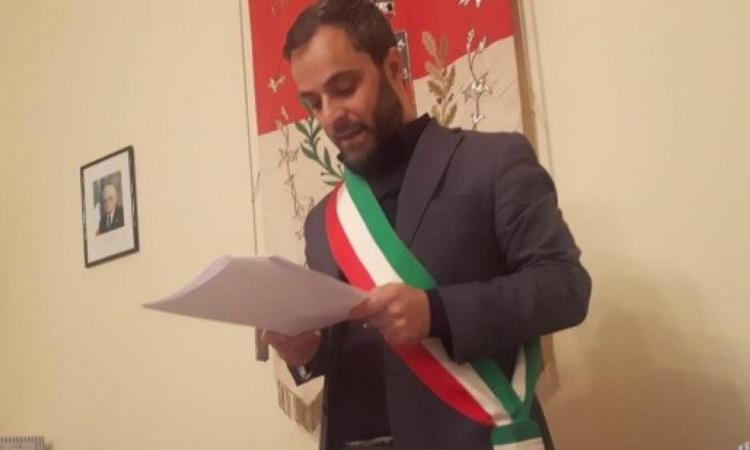 Terremoto, il Sindaco di Sefro scrive al Premier Conte: "Senza infrastrutture non ci sarà ripresa" Terremoto, il Sindaco di Sefro scrive al Premier Conte: "Senza infrastrutture non ci sarà ripresa"