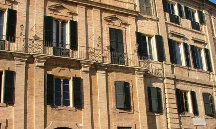 Linea Verde a "Casa Leopardi" per entrare negli spazi personali del poeta: tappa anche al Parco del Conero