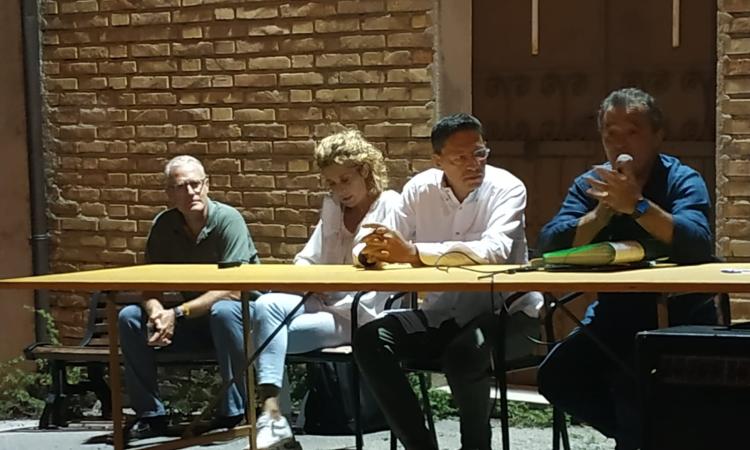 Bernardo Giorgio Mattarella sarà l’avvocato del comitato "No Discarica territorio Montefano Recanati" Bernardo Giorgio Mattarella sarà l’avvocato del comitato "No Discarica territorio Montefano Recanati"