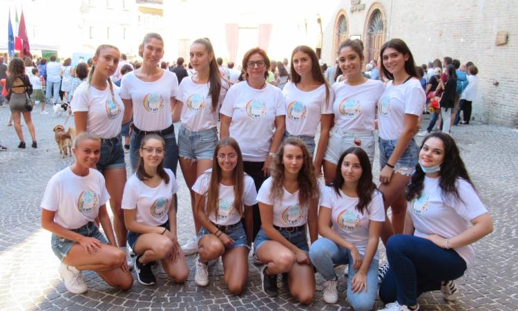 Cus Macerata, il flash mob del "Graduation Day" svela i nuovi corsi di danza moderna e classica