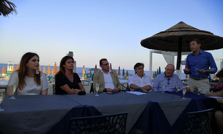Regionali, "200 milioni di euro per la difesa delle coste": Sabrina Baiocco prepara l'emendamento Regionali, "200 milioni di euro per la difesa delle coste": Sabrina Baiocco prepara l'emendamento