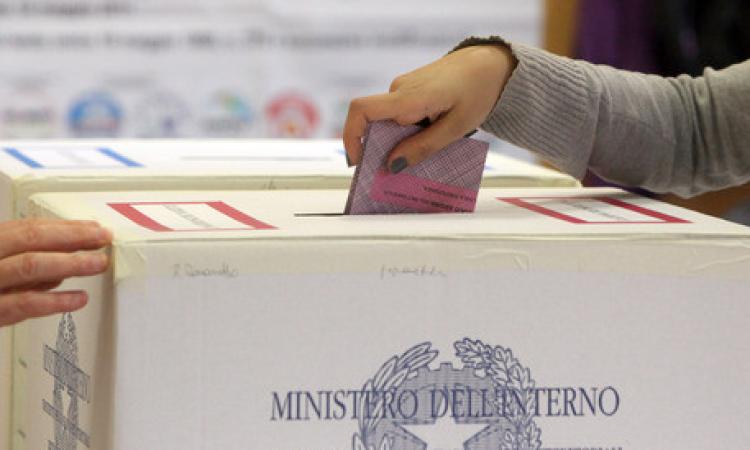 Elezioni, affluenza al 32,84% nelle Marche alle ore 19:00: in provincia di Macerata è al 31,18%