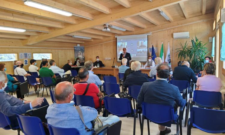 Castelsantangelo, presentato il DDR alla cittadinanza: presente l'architetto Stefano Boeri Castelsantangelo, presentato il DDR alla cittadinanza: presente l'architetto Stefano Boeri
