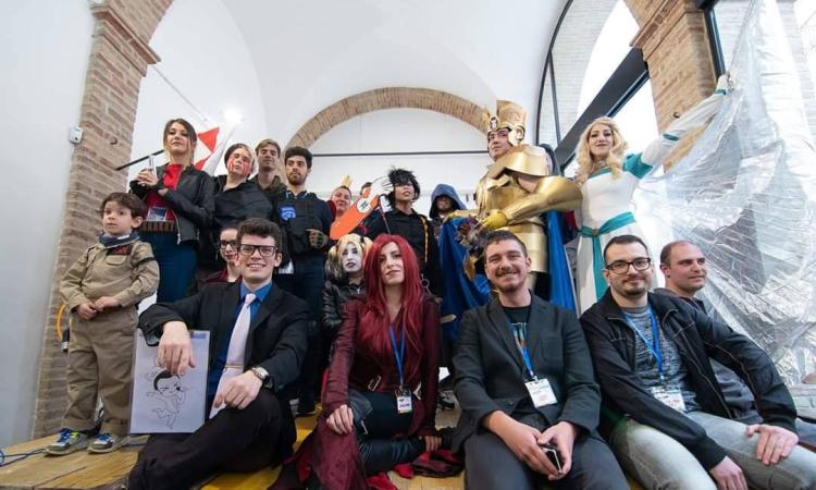 Sarnano Comix, torna il festival del fumetto: dal Loggiato di via Roma parte l'edizione 1.5 Sarnano Comix, torna il festival del fumetto: dal Loggiato di via Roma parte l'edizione 1.5