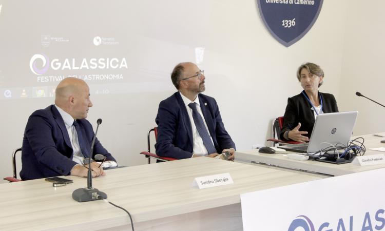 Unicam lancia la sfida alle stelle: nella città ducale sbarca il festival dell’astronomia "Galassica" (FOTO) Unicam lancia la sfida alle stelle: nella città ducale sbarca il festival dell’astronomia "Galassica" (FOTO)