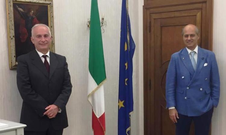 Macerata, crisi delle piccole e medie imprese: vertice tra Prefettura e Confindustria Macerata, crisi delle piccole e medie imprese: vertice tra Prefettura e Confindustria