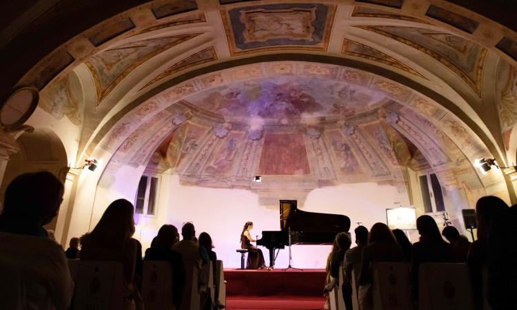 Potenza Picena, la pianista Vacatello incanta il pubblico alla "prima" del Mugellini Festival Potenza Picena, la pianista Vacatello incanta il pubblico alla "prima" del Mugellini Festival