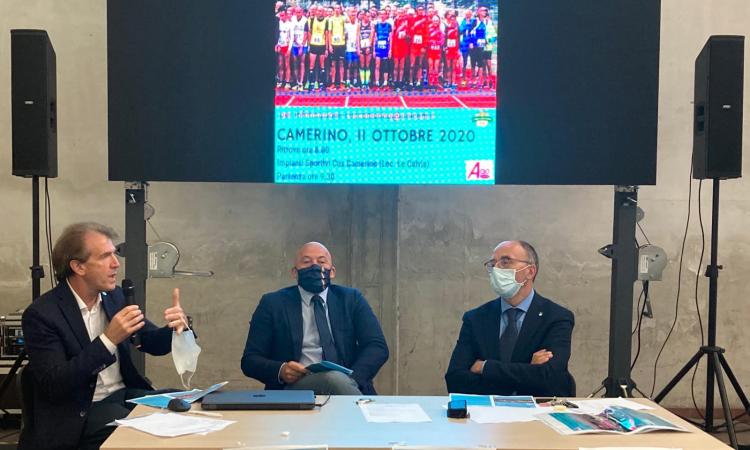 Il Cus prepara la 4° Marcia Camerte: atleti con la mascherina e partenze scaglionate Il Cus prepara la 4° Marcia Camerte: atleti con la mascherina e partenze scaglionate