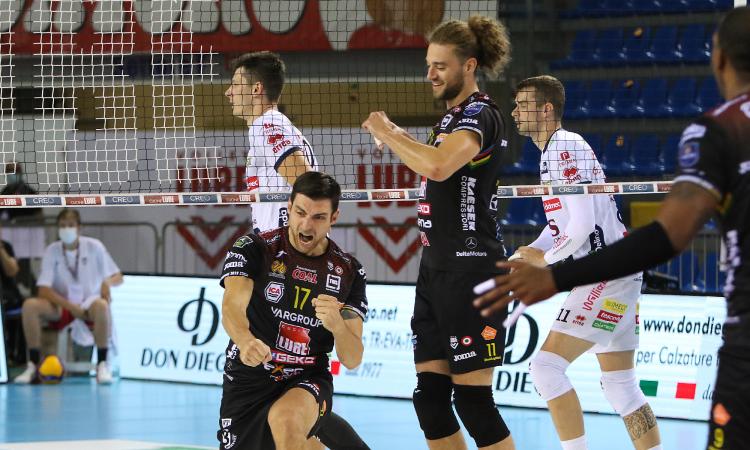 Volley, seconda trasferta di fila per la Lube: il match con Piacenza visibile anche su Facebook