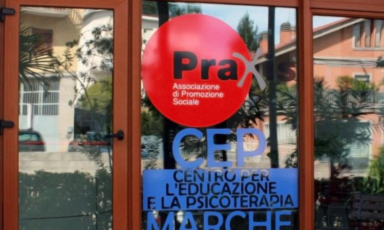 Aperte le iscrizioni dall'Associazione Praxis per il corso gratuito di volontariato del progetto Wel_Com Aperte le iscrizioni dall'Associazione Praxis per il corso gratuito di volontariato del progetto Wel_Com