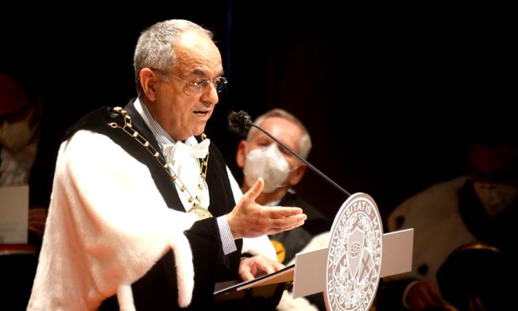 Unimc, tutto pronto per le lezioni a distanza: da domani 1067 corsi ripartiranno online Unimc, tutto pronto per le lezioni a distanza: da domani 1067 corsi ripartiranno online