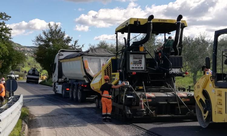 Terminati i lavori sulla provinciale “Apirese”: previsti ulteriori interventi per 300mila euro Terminati i lavori sulla provinciale “Apirese”: previsti ulteriori interventi per 300mila euro