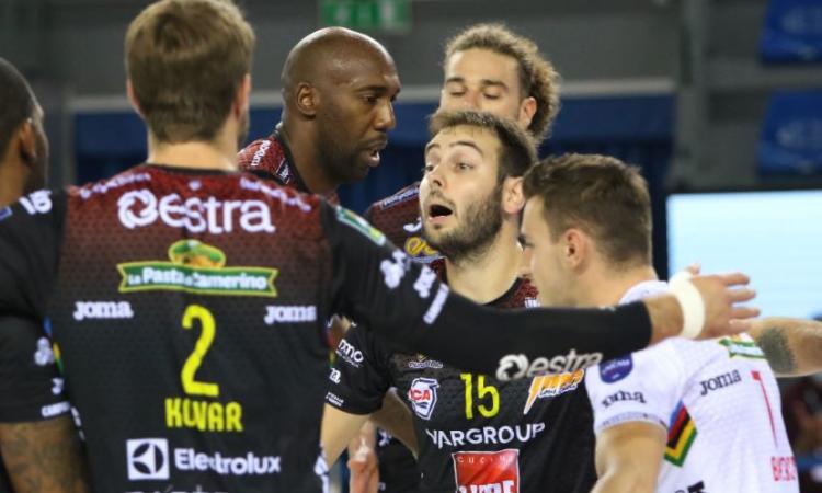 Volley, all'Eurosuole Forum la Lube sfida Padova nella sesta giornata: come seguire il match Volley, all'Eurosuole Forum la Lube sfida Padova nella sesta giornata: come seguire il match
