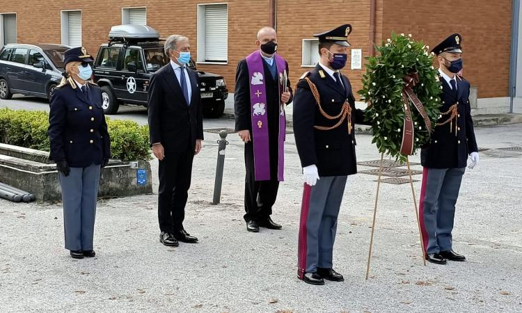 Commemorazione del 2 novembre, Pignataro rende omaggio ai caduti della Polizia Commemorazione del 2 novembre, Pignataro rende omaggio ai caduti della Polizia