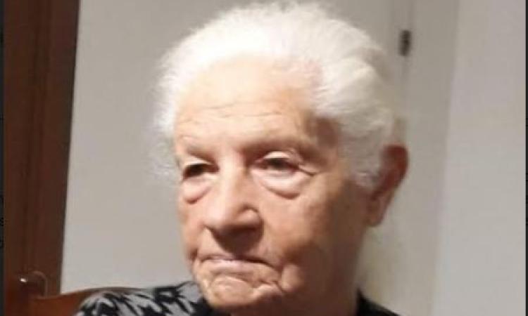Nuova centenaria a Penna San Giovanni, Alessandrina Sufferini spegne 100 candeline Nuova centenaria a Penna San Giovanni, Alessandrina Sufferini spegne 100 candeline