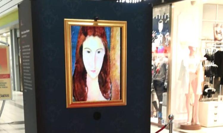 Grande successo al centro commerciale Val di Chienti per la mostra "Art Revolution"