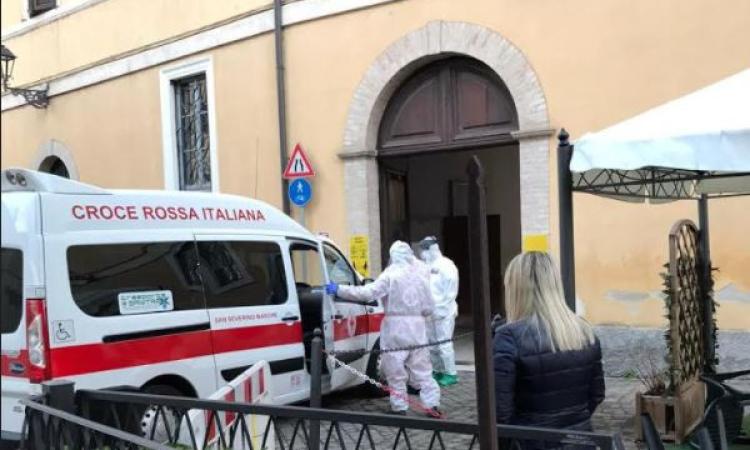 Casa di riposo San Severino: scatta il piano per salvare dal contagio i 16 ospiti "non" positivi Casa di riposo San Severino: scatta il piano per salvare dal contagio i 16 ospiti "non" positivi