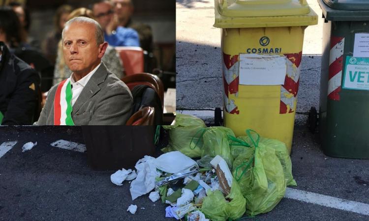 Caldarola, troppi rifiuti abbandonati: "Più fototrappole per scoprire i trasgressori" Caldarola, troppi rifiuti abbandonati: "Più fototrappole per scoprire i trasgressori"