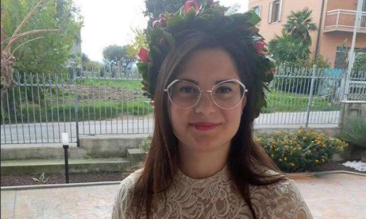 Potenza Picena, una dottoressa in salotto: Alice Marilungo si laurea in Psicologia