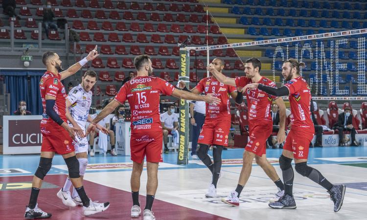 Volley, la Lube fa visita all’Itas Trentino alla BLM Group Arena: come seguire la partita in tv Volley, la Lube fa visita all’Itas Trentino alla BLM Group Arena: come seguire la partita in tv