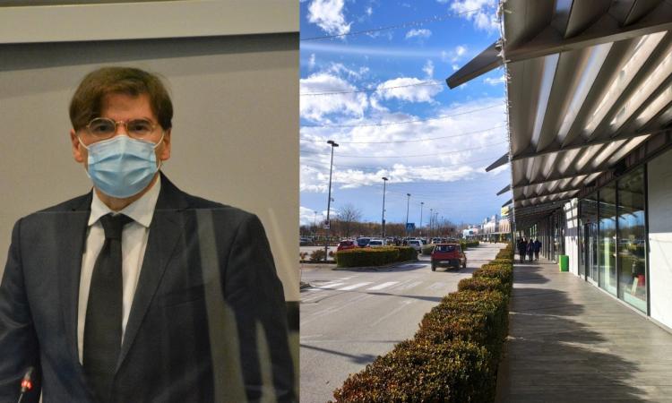 Chiusure centri commerciali, la Regione Marche frena sui Dpcm: "Evitare le disparità" Chiusure centri commerciali, la Regione Marche frena sui Dpcm: "Evitare le disparità"