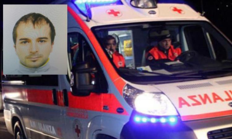 Dramma a Macerata, perde il controllo dell'auto e si ribalta: Federico muore a 31 anni Dramma a Macerata, perde il controllo dell'auto e si ribalta: Federico muore a 31 anni
